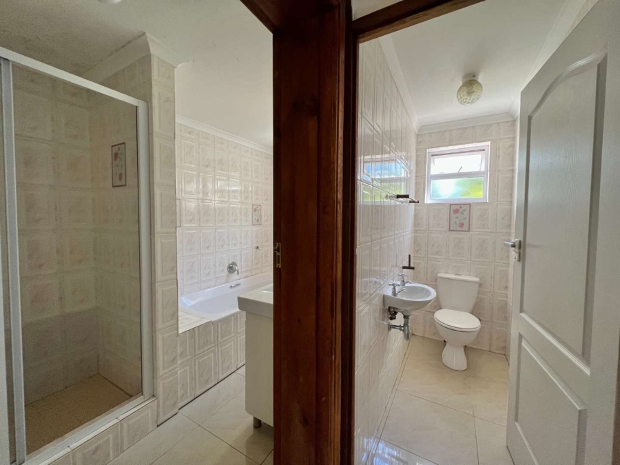 To Let 2 Bedroom Property for Rent in Johannesdal Western Cape